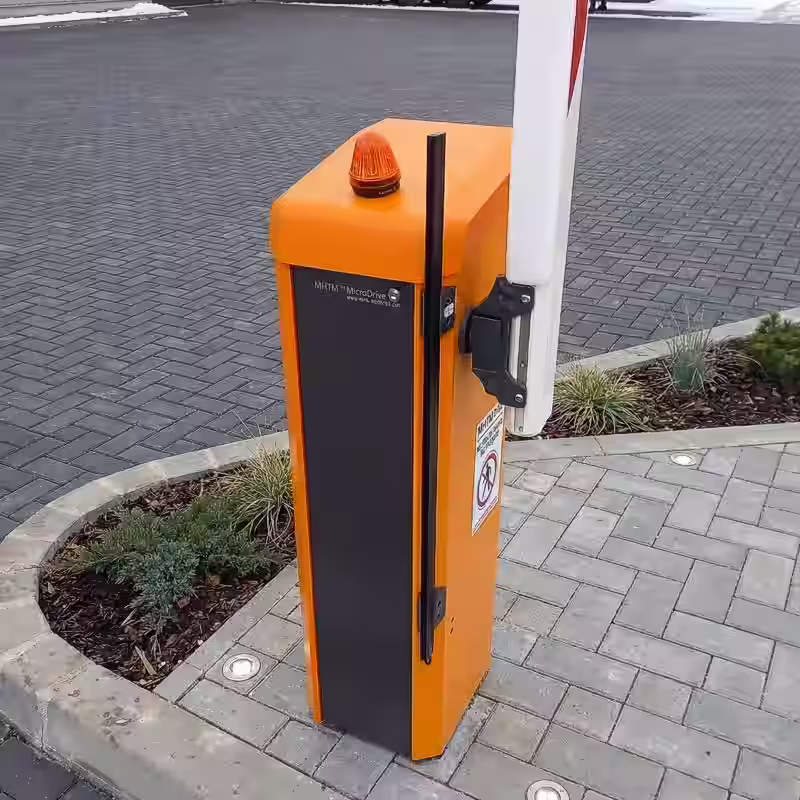 Lichtgitter zur Absicherung an einer automatischen Schranke Magnetic Pro-H