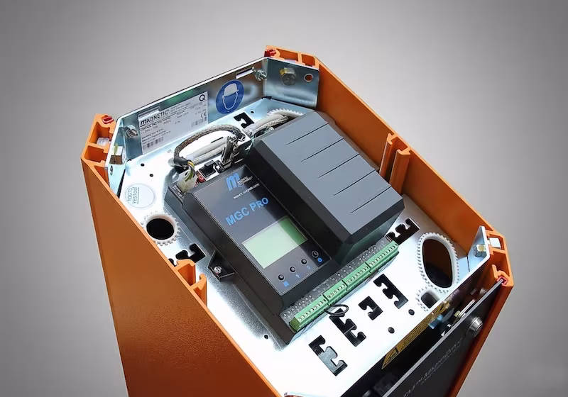 Steuereinheit MGC-Pro für automatische Schranken von Magnetic-Autocontrol